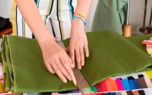 Além do Algodão: As Fibras que Estão Revolucionando o seu Guarda-Roupa